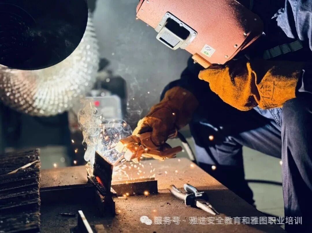 珠海焊工熔化焊接与热切割作业实操培训 珠海焊工熔化焊接与热切割作业实操培训